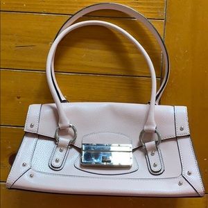 Pink satchel roomy purse snap close pristine int.